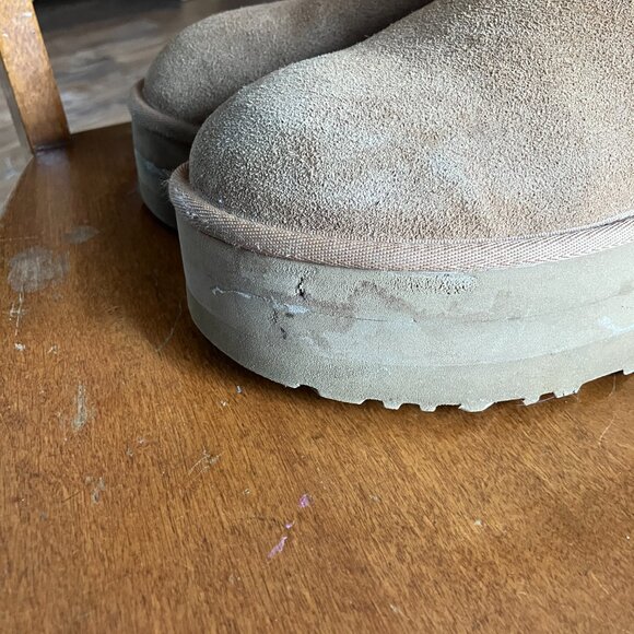 Ugg Ultra Mini Platform Boot size 7 - Picture 4 of 7